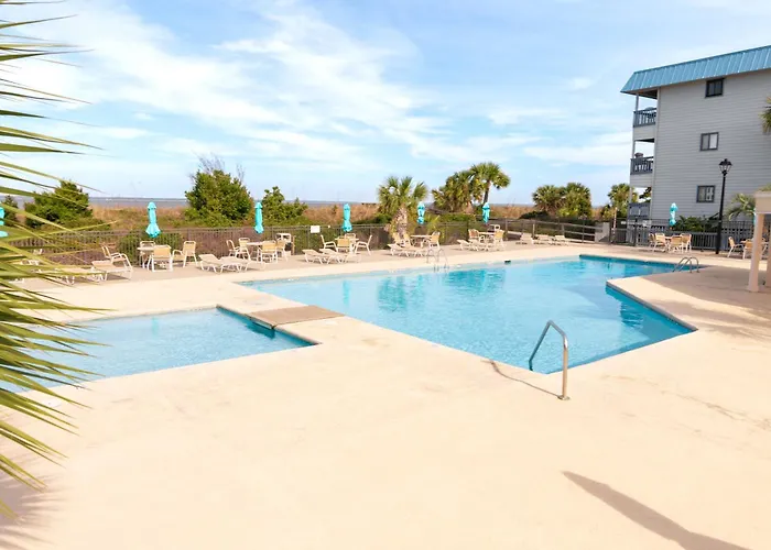 Beach-Pool-Private Balcony